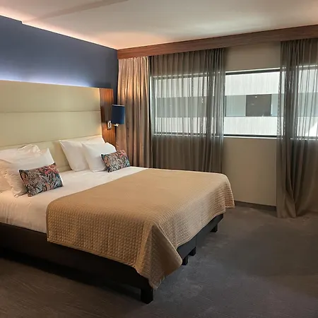 Hotel Der Valk - Blijdorp 4*