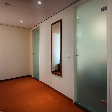 Hotel Der Valk - Blijdorp 4*