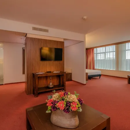 Hotel Der Valk - Blijdorp 4*