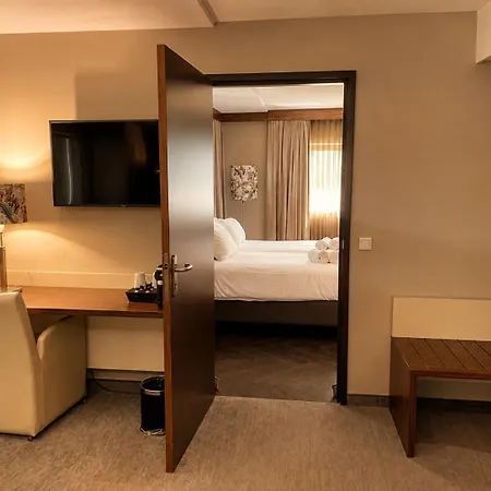 Hotel Der Valk - Blijdorp 4*
