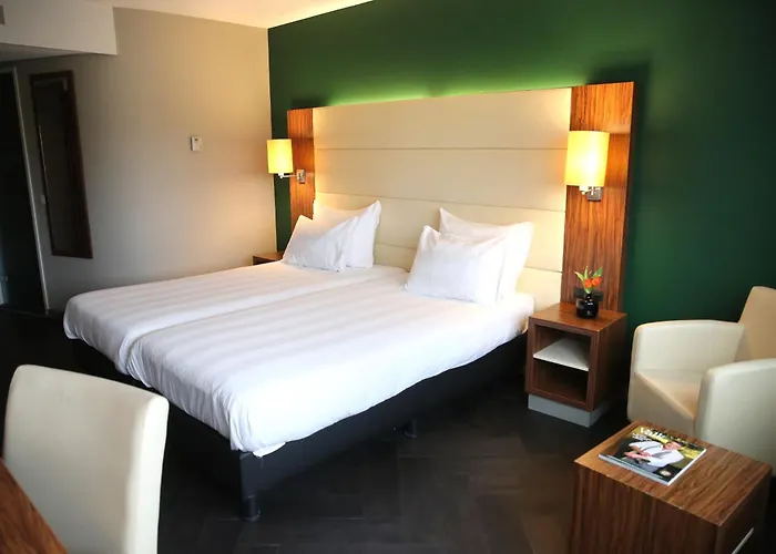 Hotel Der Valk - Blijdorp 4*