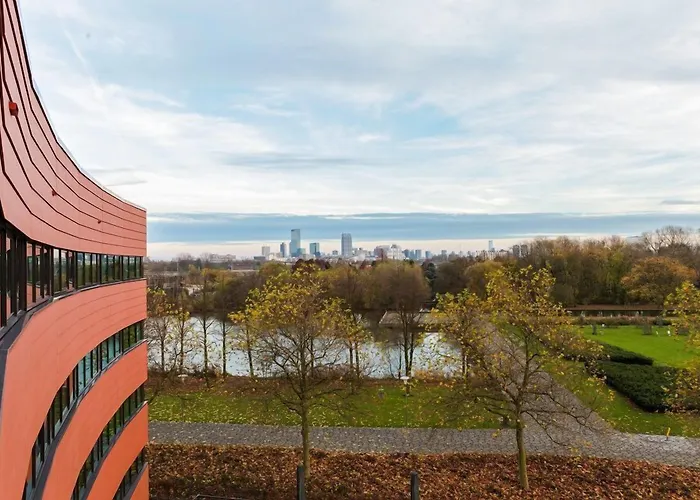 Hotel Der Valk - Blijdorp 4*